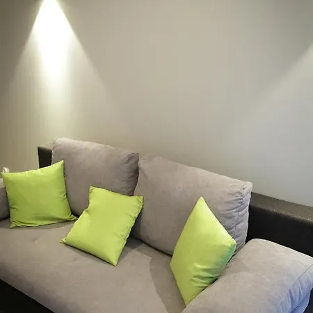 דירה Modern Silver